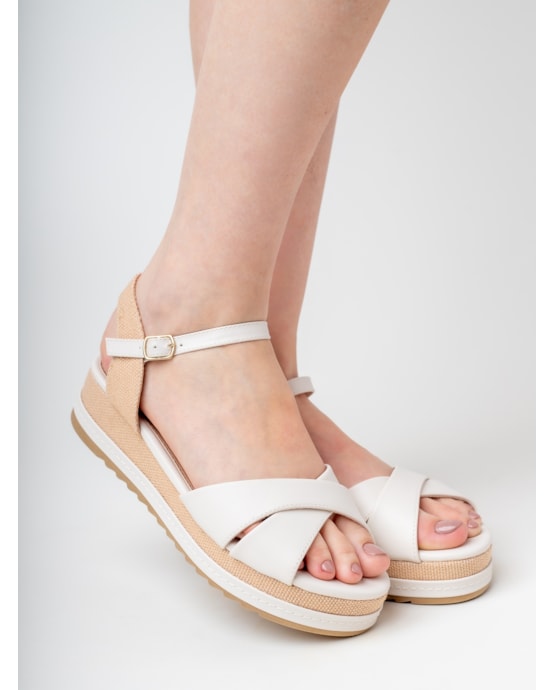 image_ee065ee1-9ecf-47f2-a783-16d446fdee1c