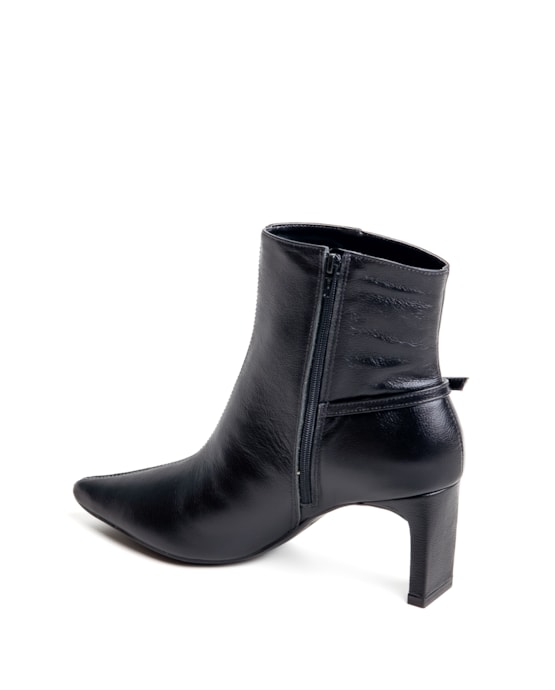 image_df61d31f-d0fb-440c-a09e-a33d38cc4c15