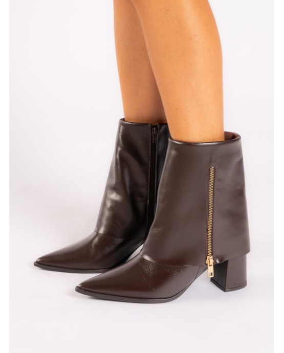 image_fe11c6e8-19be-4e1b-a971-d614e95a96c8