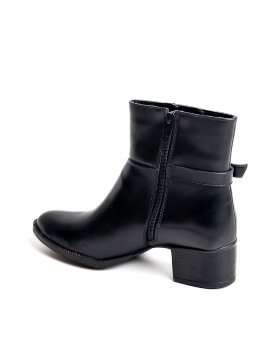 image_e9bcf82c-3545-4be4-8618-aa89a5f0f765