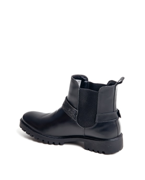 image_ce615e8e-9447-4d51-936b-9ca2b8494e3f