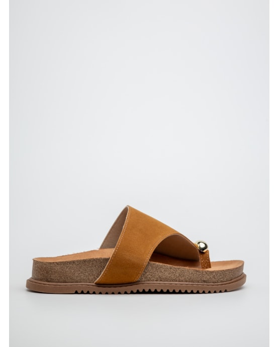 image_4a8a67a5-3c96-4467-99d0-c65f3f894089