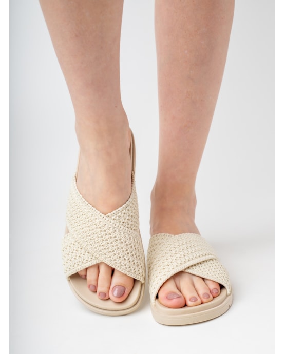 image_8a1529e7-d0a8-4d16-9301-f6bcd165ea41