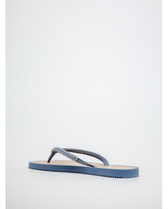 image_b57e17a1-98df-43f6-b1b7-7ff76322bf6f