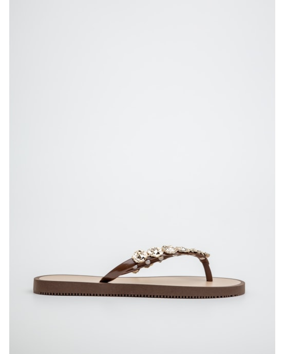 image_b1f5bdfe-48ba-40e1-87b5-61de98039b42