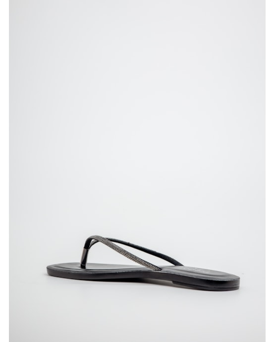 image_b78a02b4-420a-42ab-9950-de7e0b70006a