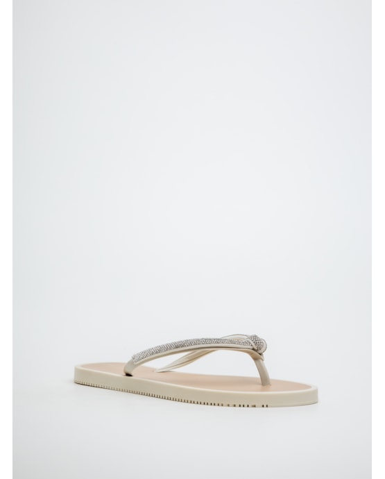 image_04368d58-8b5b-4aec-82a6-c8e393e18eac