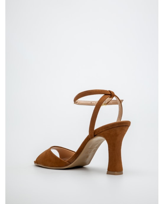 image_bd85667f-5cca-4c86-a036-4f9a8b21c420