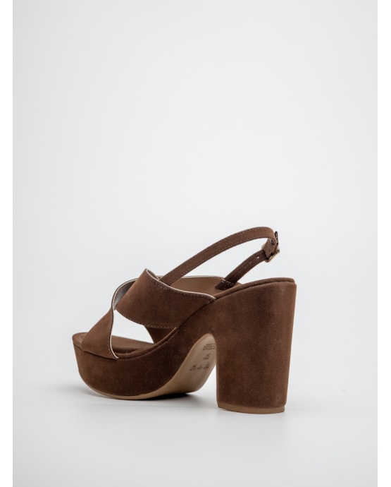 image_c1a521d4-6504-4e51-b0e2-fb5e7394a04e