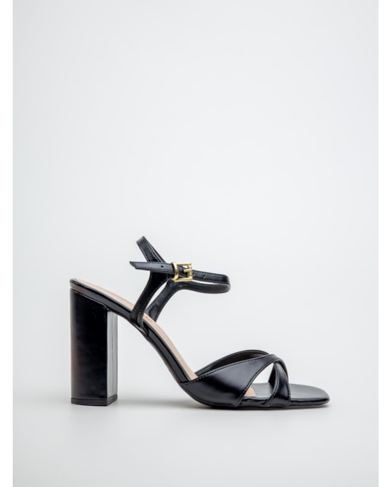 image_8f027216-bcb3-494b-a192-a1459ae36d2b