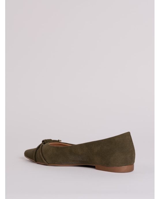 image_cbda6454-54d8-4a38-a407-3dcd970a7f24