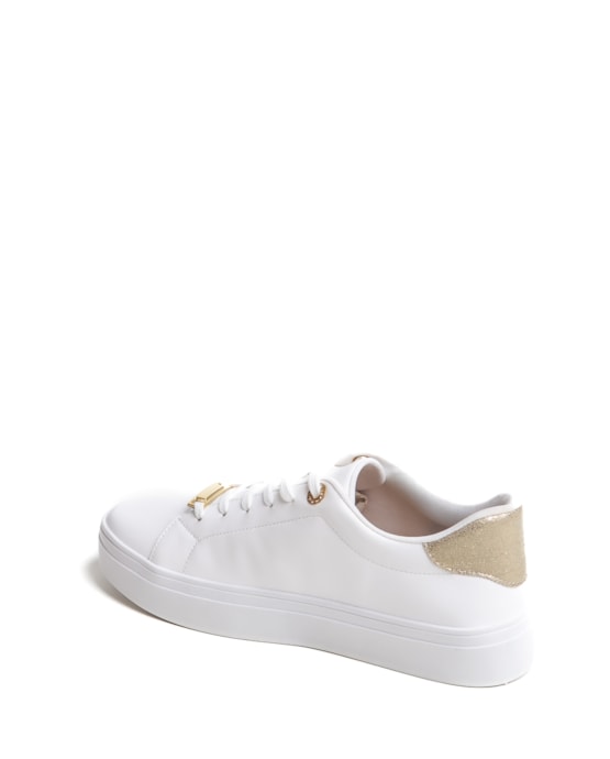 image_8fa0fbe2-b3d4-45d5-9238-9f1f98d2f9a2