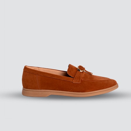 
                       Mocassins